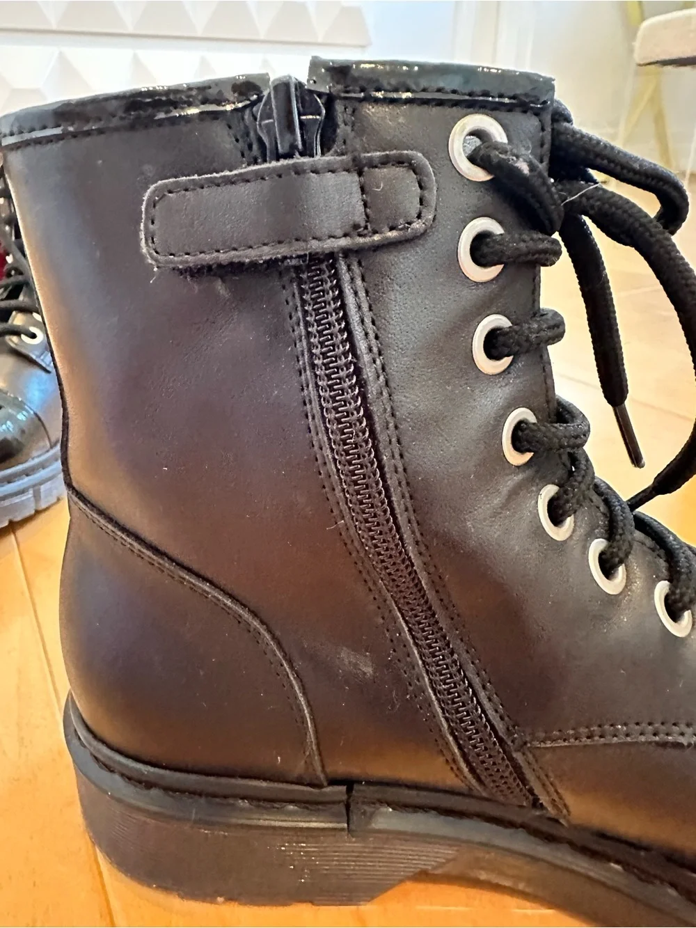 Monnalisa Teddy Bear Leather Boots, EU 36 (US Youth 4/ Women’s 5.5) Hard to Find